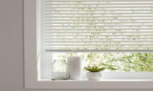 What are the benefits of installing venetian blinds